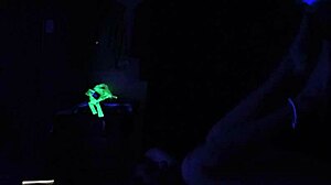 what’s up with carrie b and her blacklight deepthroat skills?