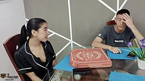 Hermanastro No Se Resiste A Mi Co�o Me Folla Y Se Corre En Mis Nalgas Historia Completa