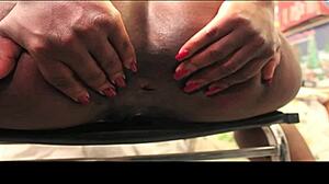 Sexy ebony girls spreading and farting