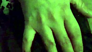 Fuschia Leopard S4 Muff Diving Close Up