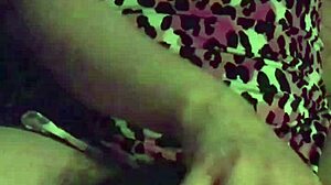 Fuschia Leopard S4 Muff Diving Close Up