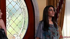 what's muff diving like with raylene and samantha ryan?