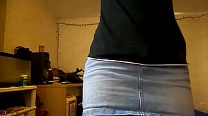 Young amateur teen exploring with focus on ass