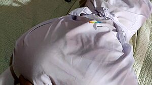 ay mi amor, despacio, es mi primera vez siendo follada como colegiala inocente