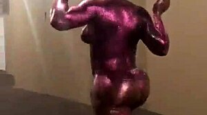 Phat black asses shaking in the ghetto streets out and about