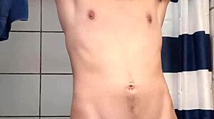 Lil Skittle Does The Helicopter!