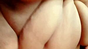 shaved pussy looks so smooth and inviting