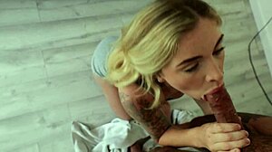 I just stepped out of the shower when step sis confronted me. She wants me to cum all over her.