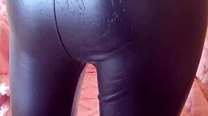 Hey, can you rate this dick with your sexy ass?