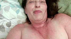 hey dawnskye1962, love your giantess look in crotchless pantyhose