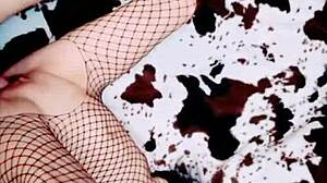 Watch mature skinny women and muscular man film amateur porno.