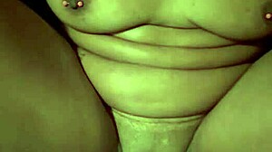 Daddy fills amateur couple's juicy pussy with cum