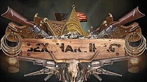 I see arab hijab girl insert penis in her asss.