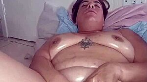 Vem fuder meu bucetao molhado com brinquedos