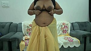desi saree aunty teasing with her bare tits on display.