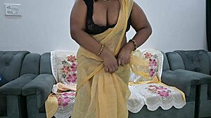 desi saree aunty teasing with her bare tits on display.