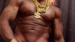 Worshipping that big black cock with hallelujah johnson 😍