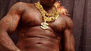 Worshipping that big black cock with hallelujah johnson 😍