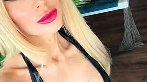 Woman Shows Off In Boots!