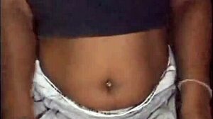 i saw the next door ebony milf flashin her tits in shorts, so pretty!