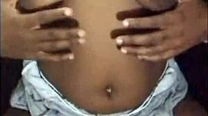 i saw the next door ebony milf flashin her tits in shorts, so pretty!