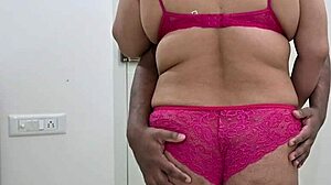 Sexy bikini girl giving a hot handjob to her husband, wow! 😍