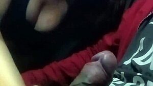 mamando o pau do uber dentro do carro em bc pra pagar a corrida