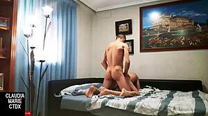 Amateur couple fucks at home during coronavirus quarantine