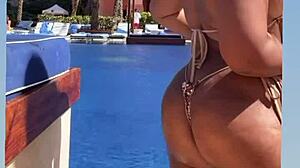 mila's big ass got cum on it, so hot and amazing 😍