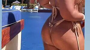 mila's big ass got cum on it, so hot and amazing 😍