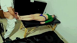 Foot Bath Turns Wild, He Sucked Her Feet and Finished on Toes