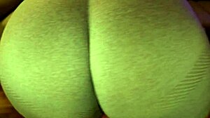 Big Booty Teen Twerk In Yoga Shorts