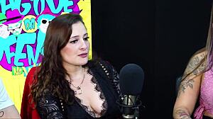 I'm sliding it into her ass slowly, foxy