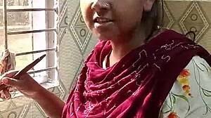 Sexy Bhabhi Shares Steamy Bengali Story of Indian Bangladeshi Sex