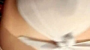 mi hermanastro me lo mete por el culo mientras uso mi vibrador