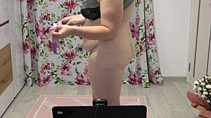 Mature MILF Shakes Big Ass In Panties On Webcam!