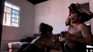 Bastidores Da Grava��o Chupando O Carmona Jogando Video Game