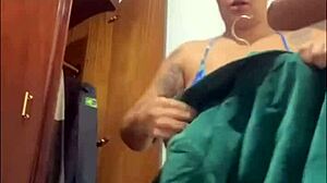 i'm so wet and horny, flashing everywhere like a true exhibitionist 😈💦