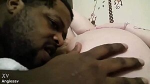 my man sucks my fat pussy so good