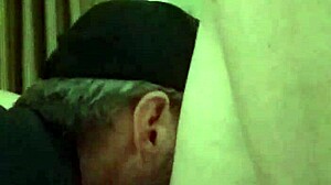 I eat that skinny brunette pussy homemade with cumshot