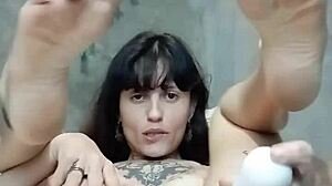 Young Girl Uses Dildo On Her Ass