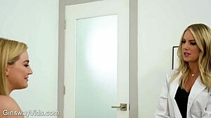 i horny lesbian nurse eat pussy in hospital