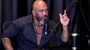 Fazia Atendimento Antes De Seu Expediente Ficou Nervosa Por Achar Que Iriam Comer Seu Cu Fez A Tatuagem Em Uma Suruba E A Sua Exposição - Annie Clementine Watch On Sheer Red