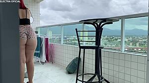 hired this maid with short shorts and delightful ass