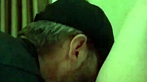 I eat that skinny brunette pussy homemade with cumshot