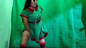 I'm a hot latina elf waiting for a dirty man to dominate my vagina on christmas eve