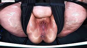 beg the bbw to squirt her huge wet pussy on you