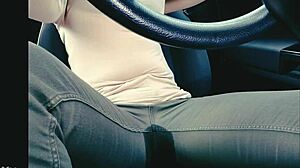 お姉さんが渋滞でおもらししてしまう