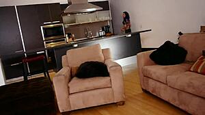 Jenevieve Hexx And Vinyl Vixon Swap Cum In Big Dick Pov