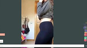 Rejunte caliente 2. Young teen in thong and panties showing big ass and tits